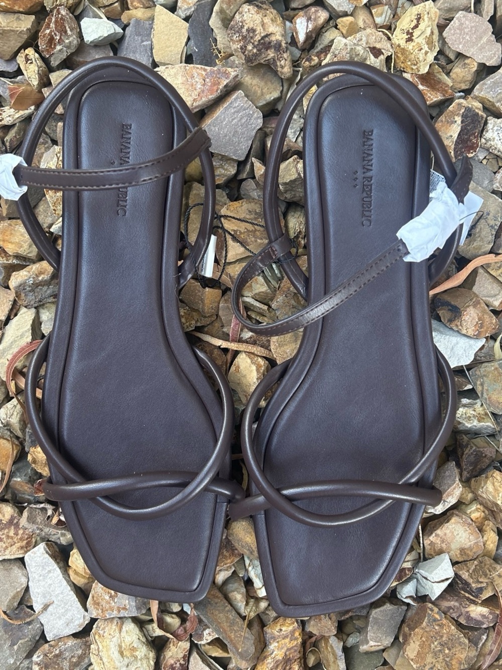 NWT Women’s Banana Republic Dark Brown Strappy Square-Toe Sandals size 10